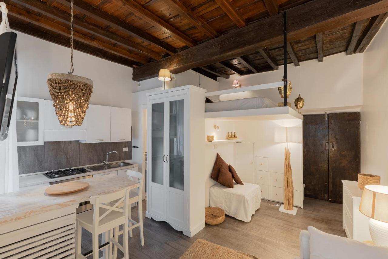 شقة روما  في Navona Loft Luxury 5 People المظهر الخارجي الصورة